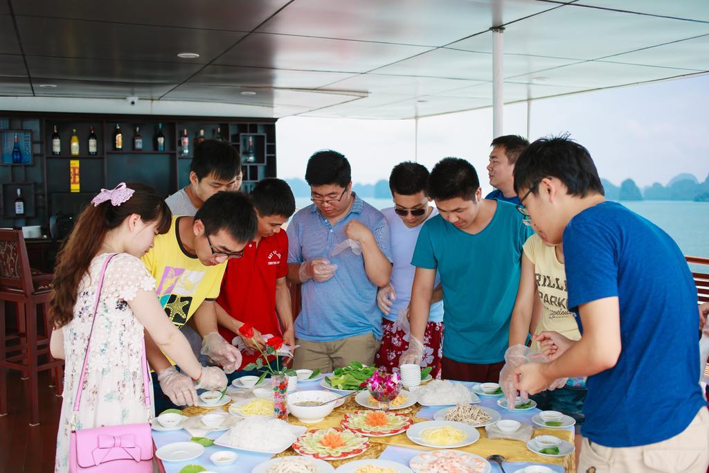 Cristina Diamond Cruise Hotel ฮาลอง ห้อง รูปภาพ