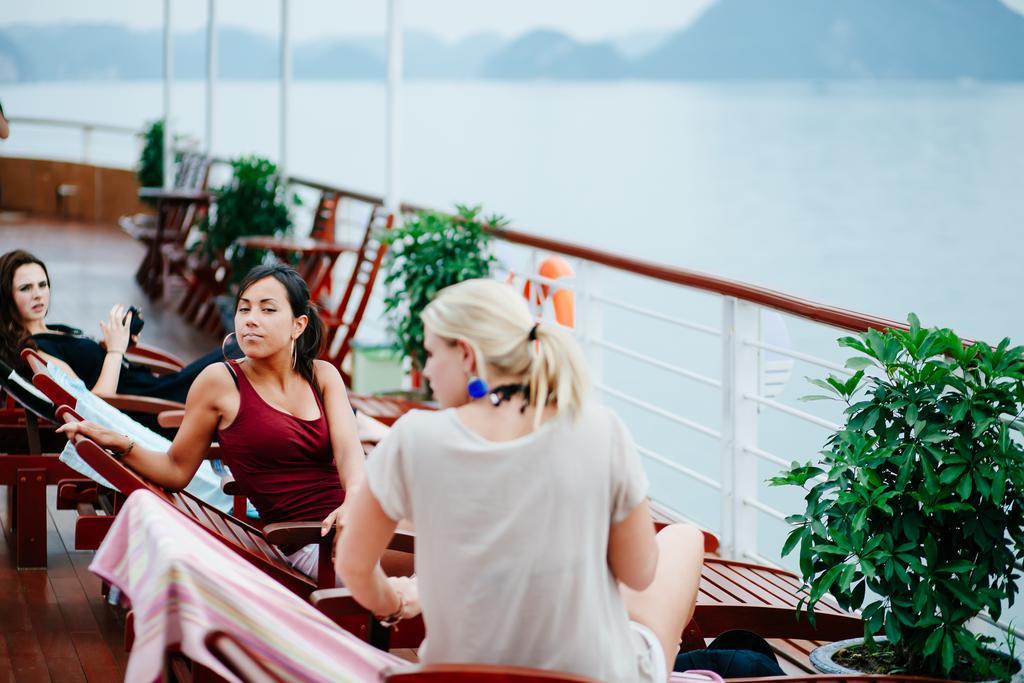 Cristina Diamond Cruise Hotel ฮาลอง ห้อง รูปภาพ