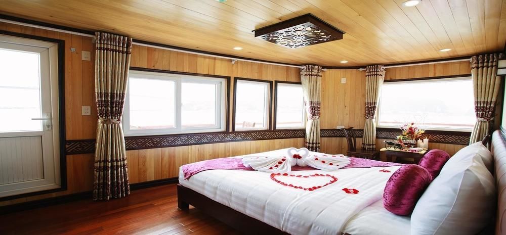 Cristina Diamond Cruise Hotel ฮาลอง ภายนอก รูปภาพ