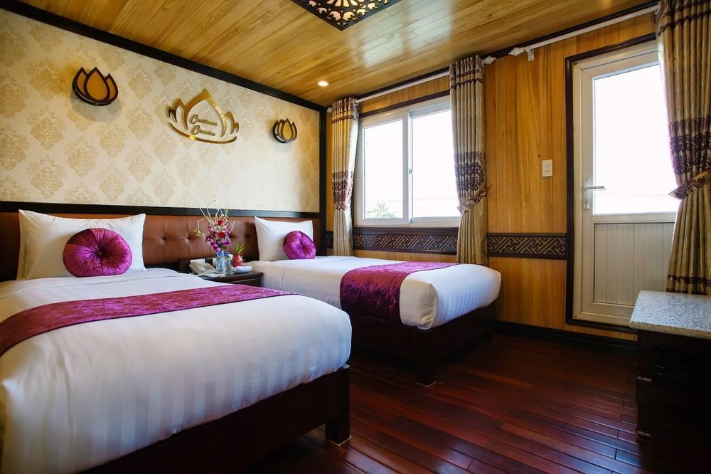 Cristina Diamond Cruise Hotel ฮาลอง ภายนอก รูปภาพ